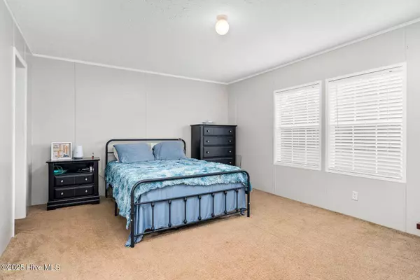 1056 Nc 58, Castalia, NC 27816