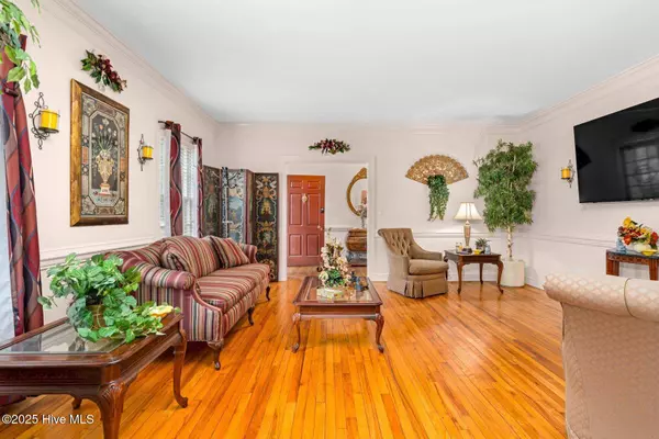 109 Pinewood AVE, Rocky Mount, NC 27804