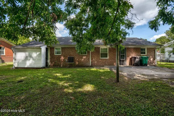 903 Martin Luther King Jr DR, Tarboro, NC 27886