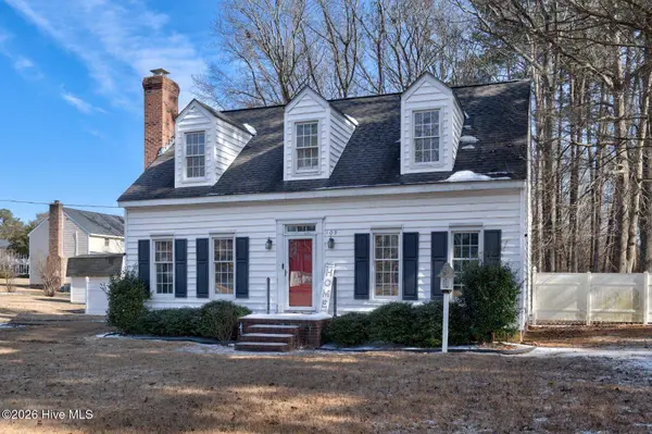 109 S Applewood CT, Rocky Mount, NC 27803