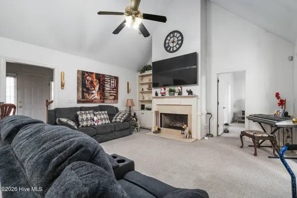 1626 Hackberry DR, Rocky Mount, NC 27804