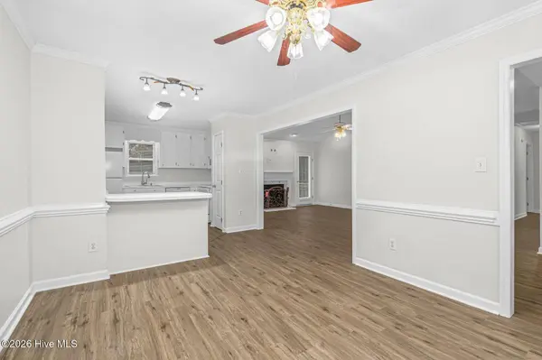 124 Watson CIR, Clayton, NC 27527