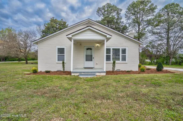 2394 Blue Willow LN, Rocky Mount, NC 27804