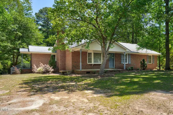 586 Northwoods Country, Tarboro, NC 27886