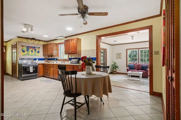 586 Northwoods Country RD, Tarboro, NC 27886