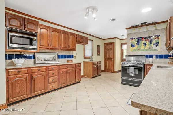 586 Northwoods Country RD, Tarboro, NC 27886
