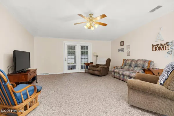 5302 Joe Ellen RD, Battleboro, NC 27809