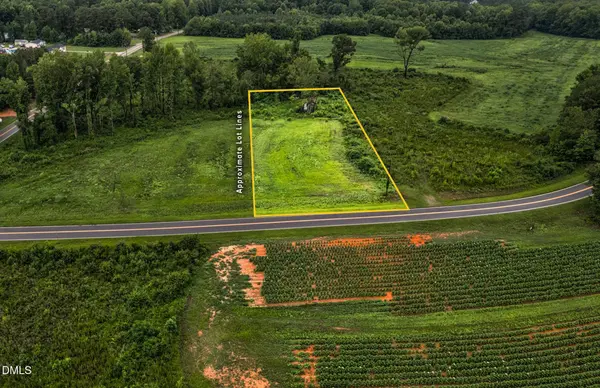 8 Murray Loop RD, Whitakers, NC 27891