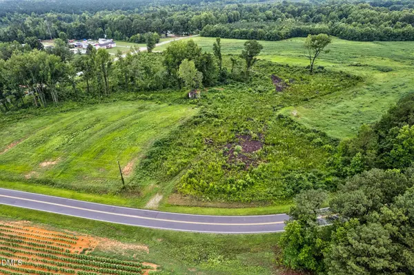 8 Murray Loop RD, Whitakers, NC 27891