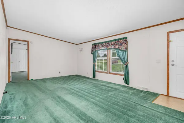 4957 Elm City RD S, Elm City, NC 27822