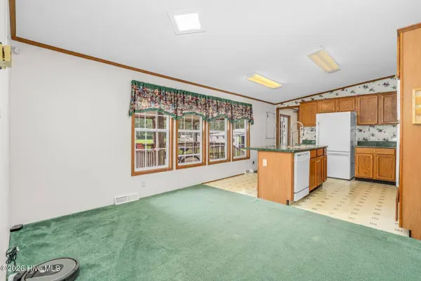 4957 Elm City RD S, Elm City, NC 27822