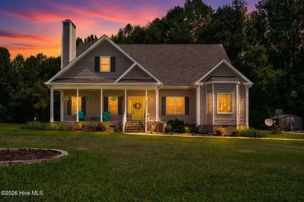 153 Meadow Brook LN
