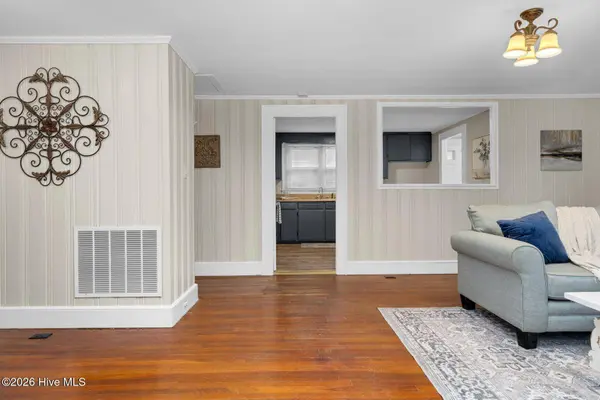 1009 Walnut ST W, Wilson, NC 27893