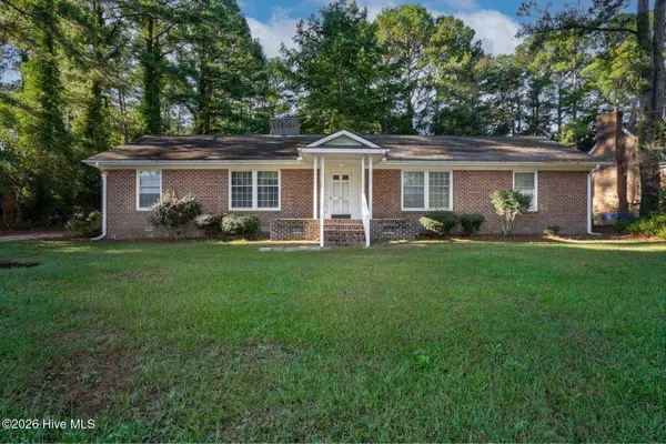 1707 Roxbury DR N, Wilson, NC 27893