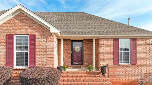 1944 Regent RD, Prattville, AL 36066