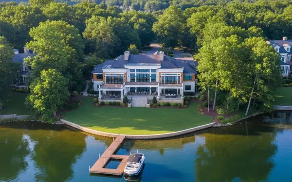 Lake Norman Home Inspection Guide for Davidson Buyers (2025): Waterfront & Dock Specifics