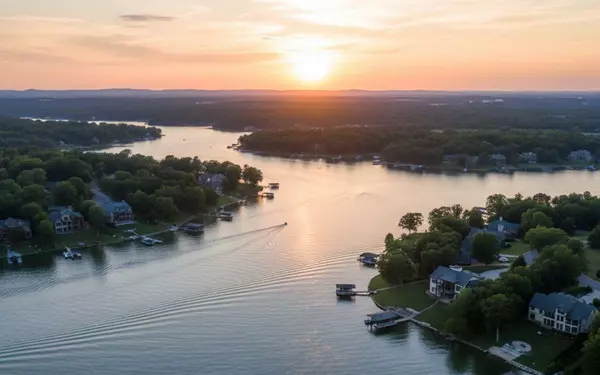 Is Lake Norman Worth Moving To? Complete Guide for 2025 Home Buyers