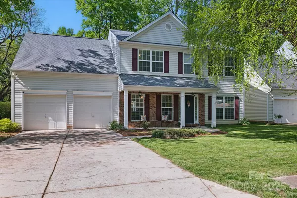 2856 Huckleberry Hill DR, Fort Mill, SC 29715