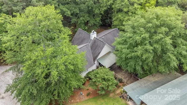 4038 Forest Brook DR, Edgemoor, SC 29712