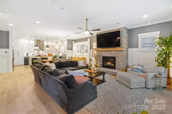 748 Amalfi DR, Davidson, NC 28036