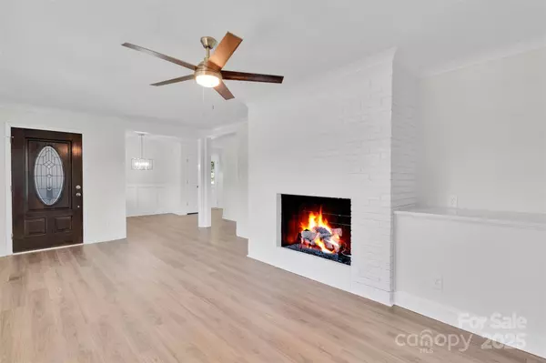 226 Laverne DR SW, Concord, NC 28025