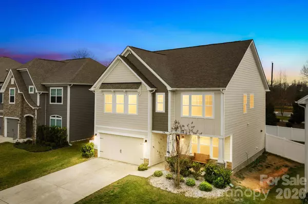 115 W Americana DR, Mooresville, NC 28115