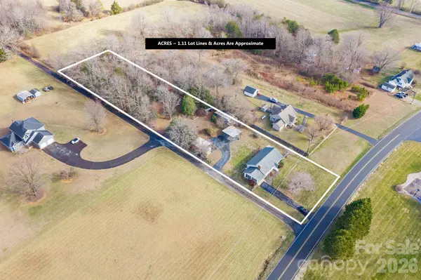 3060 Poplar Springs RD, State Road, NC 28676