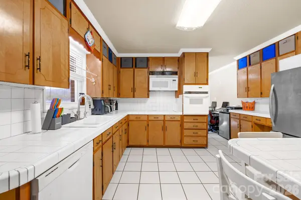 6711 Old Mocksville RD, Salisbury, NC 28144