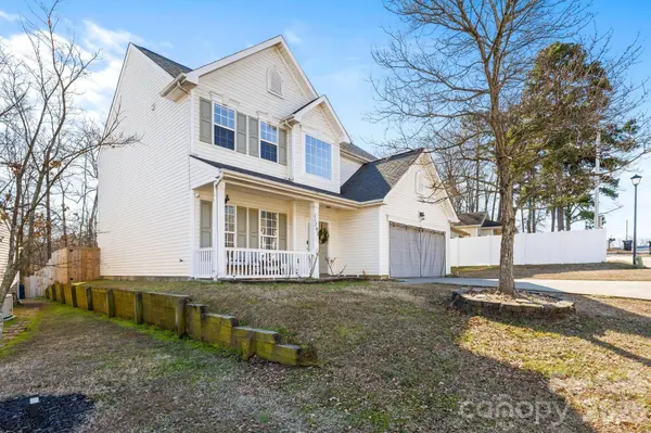 11702 Oak ST, Charlotte, NC 28269