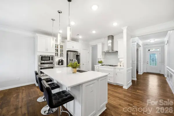 110 Caversham DR, Mooresville, NC 28115