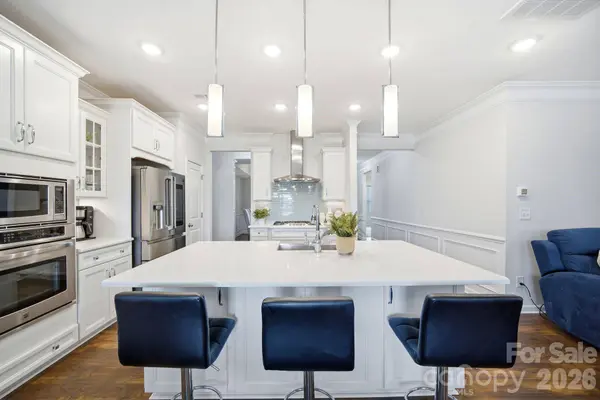 110 Caversham DR, Mooresville, NC 28115