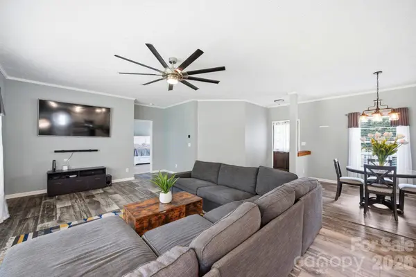 2460 Buffalo Hills DR, Concord, NC 28025