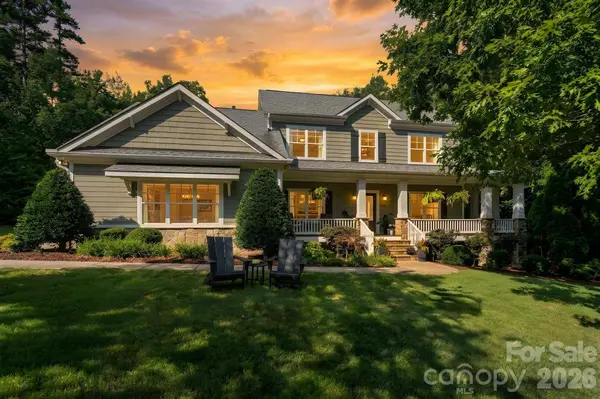 174 Logan Crossing DR