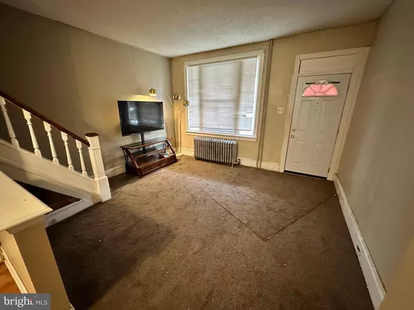 5934 DELANCEY ST, Philadelphia, PA 19143