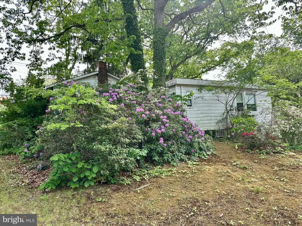 1604 ERIAL RD, Pine Hill, NJ 08021