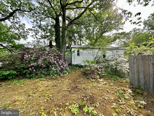 1604 ERIAL RD, Pine Hill, NJ 08021