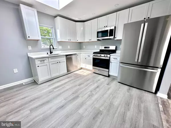 147 COUNTRY CLUB RD, Pine Hill, NJ 08021