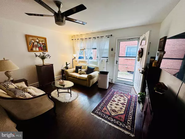 230 E EVESHAM RD #C 15, Glendora, NJ 08029