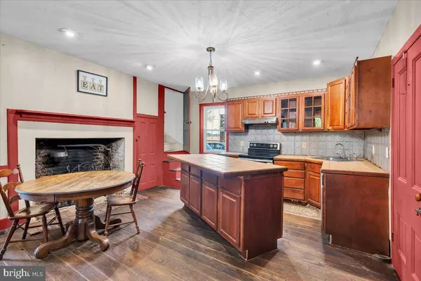 76 WHIG LANE RD, Monroeville, NJ 08343