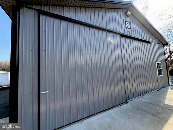 2585 S BLACK HORSE PIKE, Williamstown, NJ 08094