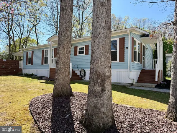 25 LOFT MOUNTAIN DR, Sicklerville, NJ 08081