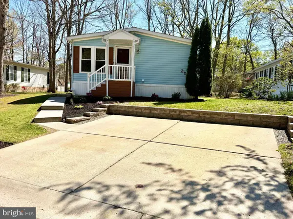 25 LOFT MOUNTAIN DR, Sicklerville, NJ 08081