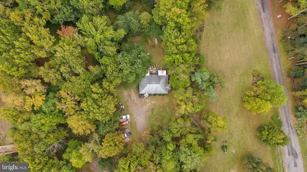 445 HARTFORD RD, Mount Laurel, NJ 08054