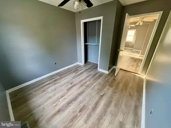 521 ALMONESSON, Westville, NJ 08093