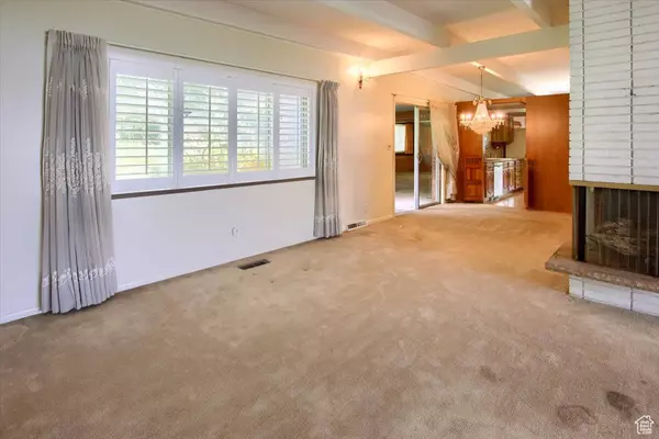 3520 KINGSTON CIR, Ogden, UT 84403