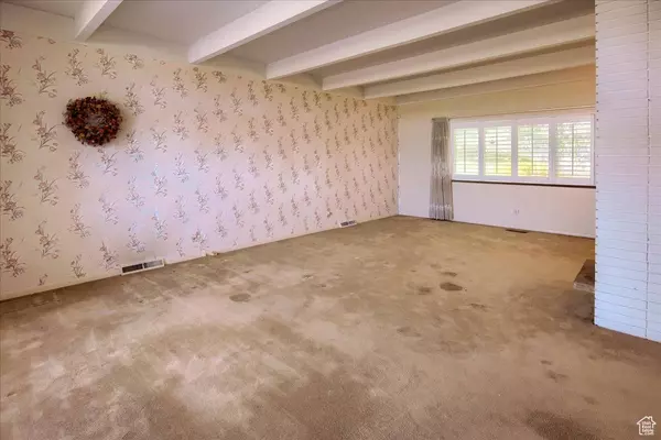 3520 KINGSTON CIR, Ogden, UT 84403