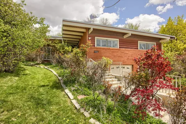 3520 KINGSTON CIR, Ogden, UT 84403