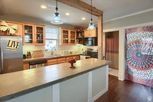 3021 ADAMS AVE, Ogden, UT 84403