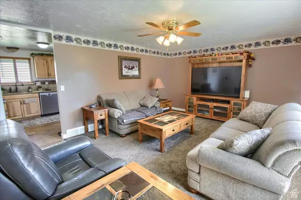 2390 W PIONEER RD, Marriott Slaterville, UT 84404