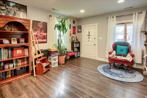 545 E CHESTER ST, Ogden, UT 84404